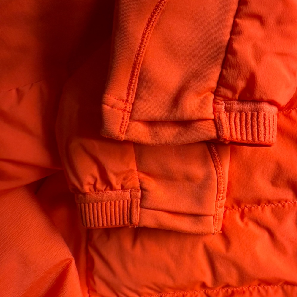Lululemon Light Weight Puffer Down For It All Atomic Orange Size 8 - Picture 11 of 12